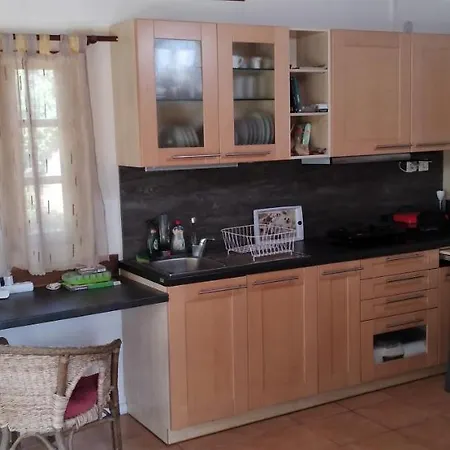 Artemis カントリーハウス スヴォロナータ